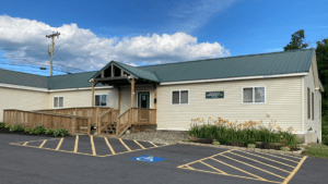 Exterior of Franklin Chiropractic Building